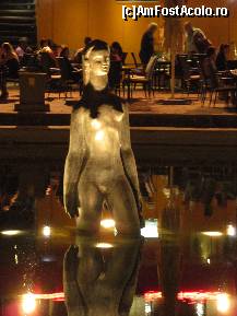 [P30] Statuie în noapte... Zona H. R. Sulina.  » foto by Neptunus
 - 
<span class="allrVoted glyphicon glyphicon-heart hidden" id="av478201"></span>
<a class="m-l-10 hidden" id="sv478201" onclick="voting_Foto_DelVot(,478201,766)" role="button">șterge vot <span class="glyphicon glyphicon-remove"></span></a>
<a id="v9478201" class=" c-red"  onclick="voting_Foto_SetVot(478201)" role="button"><span class="glyphicon glyphicon-heart-empty"></span> <b>LIKE</b> = Votează poza</a> <img class="hidden"  id="f478201W9" src="/imagini/loader.gif" border="0" /><span class="AjErrMes hidden" id="e478201ErM"></span>