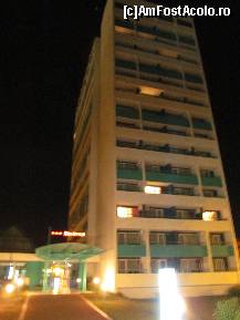 [P44] Hotel Riviera.  » foto by Neptunus
 - 
<span class="allrVoted glyphicon glyphicon-heart hidden" id="av478226"></span>
<a class="m-l-10 hidden" id="sv478226" onclick="voting_Foto_DelVot(,478226,766)" role="button">șterge vot <span class="glyphicon glyphicon-remove"></span></a>
<a id="v9478226" class=" c-red"  onclick="voting_Foto_SetVot(478226)" role="button"><span class="glyphicon glyphicon-heart-empty"></span> <b>LIKE</b> = Votează poza</a> <img class="hidden"  id="f478226W9" src="/imagini/loader.gif" border="0" /><span class="AjErrMes hidden" id="e478226ErM"></span>