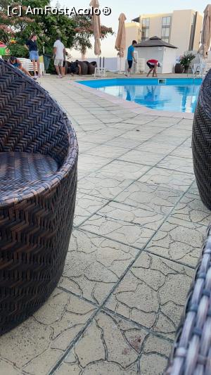 [P01] După recenzia mea pe Booking.com unde printre altele am menționat buruienile de la piscina au început băieții sa le curețe » foto by ux120797
 - 
<span class="allrVoted glyphicon glyphicon-heart hidden" id="av1237755"></span>
<a class="m-l-10 hidden" id="sv1237755" onclick="voting_Foto_DelVot(,1237755,769)" role="button">șterge vot <span class="glyphicon glyphicon-remove"></span></a>
<a id="v91237755" class=" c-red"  onclick="voting_Foto_SetVot(1237755)" role="button"><span class="glyphicon glyphicon-heart-empty"></span> <b>LIKE</b> = Votează poza</a> <img class="hidden"  id="f1237755W9" src="/imagini/loader.gif" border="0" /><span class="AjErrMes hidden" id="e1237755ErM"></span>