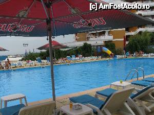 [P06] Piscina hotelului » foto by sebino
 - 
<span class="allrVoted glyphicon glyphicon-heart hidden" id="av442992"></span>
<a class="m-l-10 hidden" id="sv442992" onclick="voting_Foto_DelVot(,442992,769)" role="button">șterge vot <span class="glyphicon glyphicon-remove"></span></a>
<a id="v9442992" class=" c-red"  onclick="voting_Foto_SetVot(442992)" role="button"><span class="glyphicon glyphicon-heart-empty"></span> <b>LIKE</b> = Votează poza</a> <img class="hidden"  id="f442992W9" src="/imagini/loader.gif" border="0" /><span class="AjErrMes hidden" id="e442992ErM"></span>