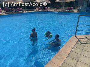 [P02] Piscina » foto by Stefan Anton
 - 
<span class="allrVoted glyphicon glyphicon-heart hidden" id="av1248244"></span>
<a class="m-l-10 hidden" id="sv1248244" onclick="voting_Foto_DelVot(,1248244,769)" role="button">șterge vot <span class="glyphicon glyphicon-remove"></span></a>
<a id="v91248244" class=" c-red"  onclick="voting_Foto_SetVot(1248244)" role="button"><span class="glyphicon glyphicon-heart-empty"></span> <b>LIKE</b> = Votează poza</a> <img class="hidden"  id="f1248244W9" src="/imagini/loader.gif" border="0" /><span class="AjErrMes hidden" id="e1248244ErM"></span>