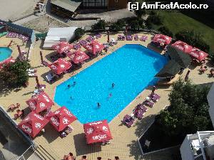 [P01] Piscina pentru adulti, alaturi, cea mica pentru copii.  » foto by laura mihaela
 - 
<span class="allrVoted glyphicon glyphicon-heart hidden" id="av645445"></span>
<a class="m-l-10 hidden" id="sv645445" onclick="voting_Foto_DelVot(,645445,769)" role="button">șterge vot <span class="glyphicon glyphicon-remove"></span></a>
<a id="v9645445" class=" c-red"  onclick="voting_Foto_SetVot(645445)" role="button"><span class="glyphicon glyphicon-heart-empty"></span> <b>LIKE</b> = Votează poza</a> <img class="hidden"  id="f645445W9" src="/imagini/loader.gif" border="0" /><span class="AjErrMes hidden" id="e645445ErM"></span>
