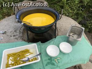 [P71] Hotel Majestic Mamaia - ciorba de burta » foto by nicole33
 - 
<span class="allrVoted glyphicon glyphicon-heart hidden" id="av1511866"></span>
<a class="m-l-10 hidden" id="sv1511866" onclick="voting_Foto_DelVot(,1511866,782)" role="button">șterge vot <span class="glyphicon glyphicon-remove"></span></a>
<a id="v91511866" class=" c-red"  onclick="voting_Foto_SetVot(1511866)" role="button"><span class="glyphicon glyphicon-heart-empty"></span> <b>LIKE</b> = Votează poza</a> <img class="hidden"  id="f1511866W9" src="/imagini/loader.gif" border="0" /><span class="AjErrMes hidden" id="e1511866ErM"></span>