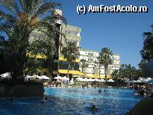 [P01] piscina linistita » foto by azur_melia
 - 
<span class="allrVoted glyphicon glyphicon-heart hidden" id="av9230"></span>
<a class="m-l-10 hidden" id="sv9230" onclick="voting_Foto_DelVot(,9230,8)" role="button">șterge vot <span class="glyphicon glyphicon-remove"></span></a>
<a id="v99230" class=" c-red"  onclick="voting_Foto_SetVot(9230)" role="button"><span class="glyphicon glyphicon-heart-empty"></span> <b>LIKE</b> = Votează poza</a> <img class="hidden"  id="f9230W9" src="/imagini/loader.gif" border="0" /><span class="AjErrMes hidden" id="e9230ErM"></span>