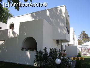 [P13] Una dintre vile, exterior.  » foto by Storia
 - 
<span class="allrVoted glyphicon glyphicon-heart hidden" id="av765729"></span>
<a class="m-l-10 hidden" id="sv765729" onclick="voting_Foto_DelVot(,765729,846)" role="button">șterge vot <span class="glyphicon glyphicon-remove"></span></a>
<a id="v9765729" class=" c-red"  onclick="voting_Foto_SetVot(765729)" role="button"><span class="glyphicon glyphicon-heart-empty"></span> <b>LIKE</b> = Votează poza</a> <img class="hidden"  id="f765729W9" src="/imagini/loader.gif" border="0" /><span class="AjErrMes hidden" id="e765729ErM"></span>