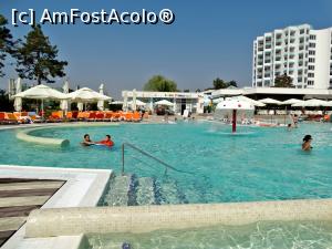 [P10] Piscina pentru adulti, hotelul Mera Blue » foto by libertango
 - 
<span class="allrVoted glyphicon glyphicon-heart hidden" id="av888768"></span>
<a class="m-l-10 hidden" id="sv888768" onclick="voting_Foto_DelVot(,888768,846)" role="button">șterge vot <span class="glyphicon glyphicon-remove"></span></a>
<a id="v9888768" class=" c-red"  onclick="voting_Foto_SetVot(888768)" role="button"><span class="glyphicon glyphicon-heart-empty"></span> <b>LIKE</b> = Votează poza</a> <img class="hidden"  id="f888768W9" src="/imagini/loader.gif" border="0" /><span class="AjErrMes hidden" id="e888768ErM"></span>