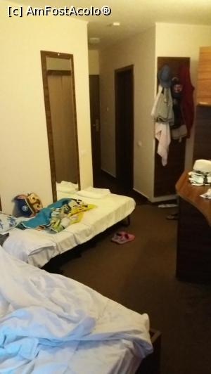 [P03] Poza camera » foto by nicoleta_b
 - 
<span class="allrVoted glyphicon glyphicon-heart hidden" id="av986250"></span>
<a class="m-l-10 hidden" id="sv986250" onclick="voting_Foto_DelVot(,986250,848)" role="button">șterge vot <span class="glyphicon glyphicon-remove"></span></a>
<a id="v9986250" class=" c-red"  onclick="voting_Foto_SetVot(986250)" role="button"><span class="glyphicon glyphicon-heart-empty"></span> <b>LIKE</b> = Votează poza</a> <img class="hidden"  id="f986250W9" src="/imagini/loader.gif" border="0" /><span class="AjErrMes hidden" id="e986250ErM"></span>