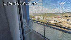 [P05] Balconul care era dotat cu 2 scaune si o masa. » foto by alberto_1337
 - 
<span class="allrVoted glyphicon glyphicon-heart hidden" id="av1191595"></span>
<a class="m-l-10 hidden" id="sv1191595" onclick="voting_Foto_DelVot(,1191595,853)" role="button">șterge vot <span class="glyphicon glyphicon-remove"></span></a>
<a id="v91191595" class=" c-red"  onclick="voting_Foto_SetVot(1191595)" role="button"><span class="glyphicon glyphicon-heart-empty"></span> <b>LIKE</b> = Votează poza</a> <img class="hidden"  id="f1191595W9" src="/imagini/loader.gif" border="0" /><span class="AjErrMes hidden" id="e1191595ErM"></span>