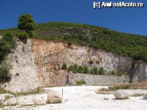 [P22] Zakynthos- si o cariera de marmura abandonata » foto by luciaoradea
 - 
<span class="allrVoted glyphicon glyphicon-heart hidden" id="av684164"></span>
<a class="m-l-10 hidden" id="sv684164" onclick="voting_Foto_DelVot(,684164,872)" role="button">șterge vot <span class="glyphicon glyphicon-remove"></span></a>
<a id="v9684164" class=" c-red"  onclick="voting_Foto_SetVot(684164)" role="button"><span class="glyphicon glyphicon-heart-empty"></span> <b>LIKE</b> = Votează poza</a> <img class="hidden"  id="f684164W9" src="/imagini/loader.gif" border="0" /><span class="AjErrMes hidden" id="e684164ErM"></span>