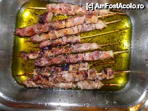 [P09] Souvlakia Night - Villa Socrates » foto by Liaa*
 - 
<span class="allrVoted glyphicon glyphicon-heart hidden" id="av394686"></span>
<a class="m-l-10 hidden" id="sv394686" onclick="voting_Foto_DelVot(,394686,872)" role="button">șterge vot <span class="glyphicon glyphicon-remove"></span></a>
<a id="v9394686" class=" c-red"  onclick="voting_Foto_SetVot(394686)" role="button"><span class="glyphicon glyphicon-heart-empty"></span> <b>LIKE</b> = Votează poza</a> <img class="hidden"  id="f394686W9" src="/imagini/loader.gif" border="0" /><span class="AjErrMes hidden" id="e394686ErM"></span>