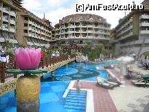 [P22] Hotel Royal Dragon. » foto by marcy74
 - 
<span class="allrVoted glyphicon glyphicon-heart hidden" id="av69663"></span>
<a class="m-l-10 hidden" id="sv69663" onclick="voting_Foto_DelVot(,69663,880)" role="button">șterge vot <span class="glyphicon glyphicon-remove"></span></a>
<a id="v969663" class=" c-red"  onclick="voting_Foto_SetVot(69663)" role="button"><span class="glyphicon glyphicon-heart-empty"></span> <b>LIKE</b> = Votează poza</a> <img class="hidden"  id="f69663W9" src="/imagini/loader.gif" border="0" /><span class="AjErrMes hidden" id="e69663ErM"></span>