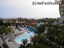 [P28] Panorama de pe terasa Lobby Bar. » foto by marcy74
 - 
<span class="allrVoted glyphicon glyphicon-heart hidden" id="av69669"></span>
<a class="m-l-10 hidden" id="sv69669" onclick="voting_Foto_DelVot(,69669,880)" role="button">șterge vot <span class="glyphicon glyphicon-remove"></span></a>
<a id="v969669" class=" c-red"  onclick="voting_Foto_SetVot(69669)" role="button"><span class="glyphicon glyphicon-heart-empty"></span> <b>LIKE</b> = Votează poza</a> <img class="hidden"  id="f69669W9" src="/imagini/loader.gif" border="0" /><span class="AjErrMes hidden" id="e69669ErM"></span>