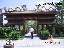 [P13] Intrarea dinspre plaja. Exista un gardian la post 24/7. » foto by Gealy
 - 
<span class="allrVoted glyphicon glyphicon-heart hidden" id="av212106"></span>
<a class="m-l-10 hidden" id="sv212106" onclick="voting_Foto_DelVot(,212106,880)" role="button">șterge vot <span class="glyphicon glyphicon-remove"></span></a>
<a id="v9212106" class=" c-red"  onclick="voting_Foto_SetVot(212106)" role="button"><span class="glyphicon glyphicon-heart-empty"></span> <b>LIKE</b> = Votează poza</a> <img class="hidden"  id="f212106W9" src="/imagini/loader.gif" border="0" /><span class="AjErrMes hidden" id="e212106ErM"></span>