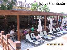 [P14] Mesele de la piscina unde puteai servi intre anumite ore preparatele dintre mese. La 12:00 se deschideau obloanele :) » foto by Gealy
 - 
<span class="allrVoted glyphicon glyphicon-heart hidden" id="av212108"></span>
<a class="m-l-10 hidden" id="sv212108" onclick="voting_Foto_DelVot(,212108,880)" role="button">șterge vot <span class="glyphicon glyphicon-remove"></span></a>
<a id="v9212108" class=" c-red"  onclick="voting_Foto_SetVot(212108)" role="button"><span class="glyphicon glyphicon-heart-empty"></span> <b>LIKE</b> = Votează poza</a> <img class="hidden"  id="f212108W9" src="/imagini/loader.gif" border="0" /><span class="AjErrMes hidden" id="e212108ErM"></span>