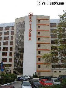 [P05] Hotelul fotografiat din parcarea depe deal, care era in curs de amenajare. » foto by Anturium
 - 
<span class="allrVoted glyphicon glyphicon-heart hidden" id="av72324"></span>
<a class="m-l-10 hidden" id="sv72324" onclick="voting_Foto_DelVot(,72324,920)" role="button">șterge vot <span class="glyphicon glyphicon-remove"></span></a>
<a id="v972324" class=" c-red"  onclick="voting_Foto_SetVot(72324)" role="button"><span class="glyphicon glyphicon-heart-empty"></span> <b>LIKE</b> = Votează poza</a> <img class="hidden"  id="f72324W9" src="/imagini/loader.gif" border="0" /><span class="AjErrMes hidden" id="e72324ErM"></span>