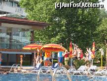 [P12] dans la piscina » foto by dpavel
 - 
<span class="allrVoted glyphicon glyphicon-heart hidden" id="av317668"></span>
<a class="m-l-10 hidden" id="sv317668" onclick="voting_Foto_DelVot(,317668,920)" role="button">șterge vot <span class="glyphicon glyphicon-remove"></span></a>
<a id="v9317668" class=" c-red"  onclick="voting_Foto_SetVot(317668)" role="button"><span class="glyphicon glyphicon-heart-empty"></span> <b>LIKE</b> = Votează poza</a> <img class="hidden"  id="f317668W9" src="/imagini/loader.gif" border="0" /><span class="AjErrMes hidden" id="e317668ErM"></span>