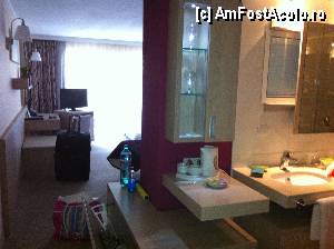 [P01] camera la hotel Amelia superior » foto by bogdan 75
 - 
<span class="allrVoted glyphicon glyphicon-heart hidden" id="av467466"></span>
<a class="m-l-10 hidden" id="sv467466" onclick="voting_Foto_DelVot(,467466,927)" role="button">șterge vot <span class="glyphicon glyphicon-remove"></span></a>
<a id="v9467466" class=" c-red"  onclick="voting_Foto_SetVot(467466)" role="button"><span class="glyphicon glyphicon-heart-empty"></span> <b>LIKE</b> = Votează poza</a> <img class="hidden"  id="f467466W9" src="/imagini/loader.gif" border="0" /><span class="AjErrMes hidden" id="e467466ErM"></span>