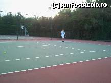 [P08] unul din foarte multele terenuri de tenis » foto by svidea
 - 
<span class="allrVoted glyphicon glyphicon-heart hidden" id="av213515"></span>
<a class="m-l-10 hidden" id="sv213515" onclick="voting_Foto_DelVot(,213515,94)" role="button">șterge vot <span class="glyphicon glyphicon-remove"></span></a>
<a id="v9213515" class=" c-red"  onclick="voting_Foto_SetVot(213515)" role="button"><span class="glyphicon glyphicon-heart-empty"></span> <b>LIKE</b> = Votează poza</a> <img class="hidden"  id="f213515W9" src="/imagini/loader.gif" border="0" /><span class="AjErrMes hidden" id="e213515ErM"></span>