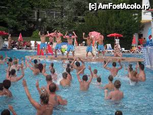 [P04] Program animatie » foto by rstar
 - 
<span class="allrVoted glyphicon glyphicon-heart hidden" id="av441866"></span>
<a class="m-l-10 hidden" id="sv441866" onclick="voting_Foto_DelVot(,441866,976)" role="button">șterge vot <span class="glyphicon glyphicon-remove"></span></a>
<a id="v9441866" class=" c-red"  onclick="voting_Foto_SetVot(441866)" role="button"><span class="glyphicon glyphicon-heart-empty"></span> <b>LIKE</b> = Votează poza</a> <img class="hidden"  id="f441866W9" src="/imagini/loader.gif" border="0" /><span class="AjErrMes hidden" id="e441866ErM"></span>