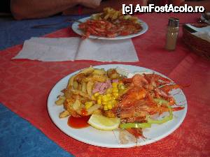 [P06] Cina » foto by rstar
 - 
<span class="allrVoted glyphicon glyphicon-heart hidden" id="av441869"></span>
<a class="m-l-10 hidden" id="sv441869" onclick="voting_Foto_DelVot(,441869,976)" role="button">șterge vot <span class="glyphicon glyphicon-remove"></span></a>
<a id="v9441869" class=" c-red"  onclick="voting_Foto_SetVot(441869)" role="button"><span class="glyphicon glyphicon-heart-empty"></span> <b>LIKE</b> = Votează poza</a> <img class="hidden"  id="f441869W9" src="/imagini/loader.gif" border="0" /><span class="AjErrMes hidden" id="e441869ErM"></span>