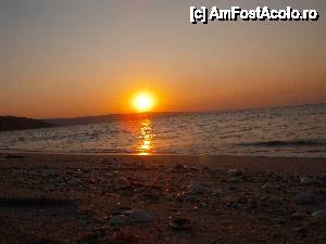 [P07] Rasarit » foto by rstar
 - 
<span class="allrVoted glyphicon glyphicon-heart hidden" id="av441871"></span>
<a class="m-l-10 hidden" id="sv441871" onclick="voting_Foto_DelVot(,441871,976)" role="button">șterge vot <span class="glyphicon glyphicon-remove"></span></a>
<a id="v9441871" class=" c-red"  onclick="voting_Foto_SetVot(441871)" role="button"><span class="glyphicon glyphicon-heart-empty"></span> <b>LIKE</b> = Votează poza</a> <img class="hidden"  id="f441871W9" src="/imagini/loader.gif" border="0" /><span class="AjErrMes hidden" id="e441871ErM"></span>