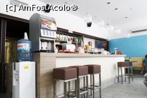 [P58] Primasol Ralitsa Superior Aqua Club - Lobby Bar.  » foto by andreieu
 - 
<span class="allrVoted glyphicon glyphicon-heart hidden" id="av788470"></span>
<a class="m-l-10 hidden" id="sv788470" onclick="voting_Foto_DelVot(,788470,976)" role="button">șterge vot <span class="glyphicon glyphicon-remove"></span></a>
<a id="v9788470" class=" c-red"  onclick="voting_Foto_SetVot(788470)" role="button"><span class="glyphicon glyphicon-heart-empty"></span> <b>LIKE</b> = Votează poza</a> <img class="hidden"  id="f788470W9" src="/imagini/loader.gif" border="0" /><span class="AjErrMes hidden" id="e788470ErM"></span>