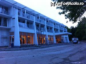 [P02] se lucra la receptie » foto by bogdan 75
 - 
<span class="allrVoted glyphicon glyphicon-heart hidden" id="av514231"></span>
<a class="m-l-10 hidden" id="sv514231" onclick="voting_Foto_DelVot(,514231,976)" role="button">șterge vot <span class="glyphicon glyphicon-remove"></span></a>
<a id="v9514231" class=" c-red"  onclick="voting_Foto_SetVot(514231)" role="button"><span class="glyphicon glyphicon-heart-empty"></span> <b>LIKE</b> = Votează poza</a> <img class="hidden"  id="f514231W9" src="/imagini/loader.gif" border="0" /><span class="AjErrMes hidden" id="e514231ErM"></span>