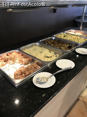[P49] Ralitsa, prin restaurant » foto by krisstinna
 - 
<span class="allrVoted glyphicon glyphicon-heart hidden" id="av958481"></span>
<a class="m-l-10 hidden" id="sv958481" onclick="voting_Foto_DelVot(,958481,976)" role="button">șterge vot <span class="glyphicon glyphicon-remove"></span></a>
<a id="v9958481" class=" c-red"  onclick="voting_Foto_SetVot(958481)" role="button"><span class="glyphicon glyphicon-heart-empty"></span> <b>LIKE</b> = Votează poza</a> <img class="hidden"  id="f958481W9" src="/imagini/loader.gif" border="0" /><span class="AjErrMes hidden" id="e958481ErM"></span>