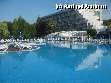 [P01] una dintre piscine » foto by marcelinio
 - 
<span class="allrVoted glyphicon glyphicon-heart hidden" id="av10703"></span>
<a class="m-l-10 hidden" id="sv10703" onclick="voting_Foto_DelVot(,10703,978)" role="button">șterge vot <span class="glyphicon glyphicon-remove"></span></a>
<a id="v910703" class=" c-red"  onclick="voting_Foto_SetVot(10703)" role="button"><span class="glyphicon glyphicon-heart-empty"></span> <b>LIKE</b> = Votează poza</a> <img class="hidden"  id="f10703W9" src="/imagini/loader.gif" border="0" /><span class="AjErrMes hidden" id="e10703ErM"></span>