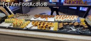 [P09] Deserturi de la restaurantul principal » foto by bullet123
 - 
<span class="allrVoted glyphicon glyphicon-heart hidden" id="av1326774"></span>
<a class="m-l-10 hidden" id="sv1326774" onclick="voting_Foto_DelVot(,1326774,99)" role="button">șterge vot <span class="glyphicon glyphicon-remove"></span></a>
<a id="v91326774" class=" c-red"  onclick="voting_Foto_SetVot(1326774)" role="button"><span class="glyphicon glyphicon-heart-empty"></span> <b>LIKE</b> = Votează poza</a> <img class="hidden"  id="f1326774W9" src="/imagini/loader.gif" border="0" /><span class="AjErrMes hidden" id="e1326774ErM"></span>