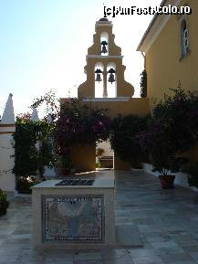 [P06] Manastirea de pe deal de la Paleokastrita » foto by ionescunic
 - 
<span class="allrVoted glyphicon glyphicon-heart hidden" id="av146024"></span>
<a class="m-l-10 hidden" id="sv146024" onclick="voting_Foto_DelVot(,146024,993)" role="button">șterge vot <span class="glyphicon glyphicon-remove"></span></a>
<a id="v9146024" class=" c-red"  onclick="voting_Foto_SetVot(146024)" role="button"><span class="glyphicon glyphicon-heart-empty"></span> <b>LIKE</b> = Votează poza</a> <img class="hidden"  id="f146024W9" src="/imagini/loader.gif" border="0" /><span class="AjErrMes hidden" id="e146024ErM"></span>