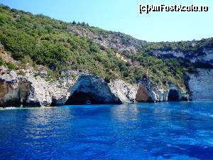 [P47] Croaziera Paxos-Antipaxos si Grotele Albastre » foto by Ammelie
 - 
<span class="allrVoted glyphicon glyphicon-heart hidden" id="av623621"></span>
<a class="m-l-10 hidden" id="sv623621" onclick="voting_Foto_DelVot(,623621,993)" role="button">șterge vot <span class="glyphicon glyphicon-remove"></span></a>
<a id="v9623621" class=" c-red"  onclick="voting_Foto_SetVot(623621)" role="button"><span class="glyphicon glyphicon-heart-empty"></span> <b>LIKE</b> = Votează poza</a> <img class="hidden"  id="f623621W9" src="/imagini/loader.gif" border="0" /><span class="AjErrMes hidden" id="e623621ErM"></span>