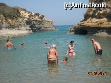 [P18] in sfarsit...Canal d'amour- in partea dreapta...stiti povestea canalului dar aveti grija...apa are cam 2 m adancime in interior » foto by vladone*
 - 
<span class="allrVoted glyphicon glyphicon-heart hidden" id="av280425"></span>
<a class="m-l-10 hidden" id="sv280425" onclick="voting_Foto_DelVot(,280425,993)" role="button">șterge vot <span class="glyphicon glyphicon-remove"></span></a>
<a id="v9280425" class=" c-red"  onclick="voting_Foto_SetVot(280425)" role="button"><span class="glyphicon glyphicon-heart-empty"></span> <b>LIKE</b> = Votează poza</a> <img class="hidden"  id="f280425W9" src="/imagini/loader.gif" border="0" /><span class="AjErrMes hidden" id="e280425ErM"></span>