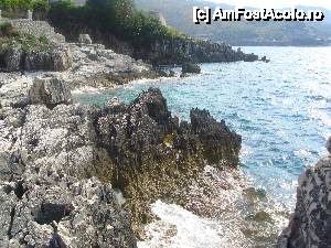 [P14] Peisaj langa plaja din Kassiopi » foto by sorin_g
 - 
<span class="allrVoted glyphicon glyphicon-heart hidden" id="av434596"></span>
<a class="m-l-10 hidden" id="sv434596" onclick="voting_Foto_DelVot(,434596,993)" role="button">șterge vot <span class="glyphicon glyphicon-remove"></span></a>
<a id="v9434596" class=" c-red"  onclick="voting_Foto_SetVot(434596)" role="button"><span class="glyphicon glyphicon-heart-empty"></span> <b>LIKE</b> = Votează poza</a> <img class="hidden"  id="f434596W9" src="/imagini/loader.gif" border="0" /><span class="AjErrMes hidden" id="e434596ErM"></span>