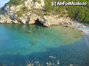 [P25] Porto Timoni, golful din partea stanga » foto by sorin_g
 - 
<span class="allrVoted glyphicon glyphicon-heart hidden" id="av434614"></span>
<a class="m-l-10 hidden" id="sv434614" onclick="voting_Foto_DelVot(,434614,993)" role="button">șterge vot <span class="glyphicon glyphicon-remove"></span></a>
<a id="v9434614" class=" c-red"  onclick="voting_Foto_SetVot(434614)" role="button"><span class="glyphicon glyphicon-heart-empty"></span> <b>LIKE</b> = Votează poza</a> <img class="hidden"  id="f434614W9" src="/imagini/loader.gif" border="0" /><span class="AjErrMes hidden" id="e434614ErM"></span>