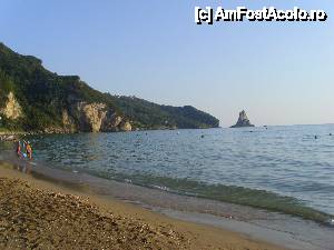 [P28] Plaja din Agios Gordios » foto by sorin_g
 - 
<span class="allrVoted glyphicon glyphicon-heart hidden" id="av434617"></span>
<a class="m-l-10 hidden" id="sv434617" onclick="voting_Foto_DelVot(,434617,993)" role="button">șterge vot <span class="glyphicon glyphicon-remove"></span></a>
<a id="v9434617" class=" c-red"  onclick="voting_Foto_SetVot(434617)" role="button"><span class="glyphicon glyphicon-heart-empty"></span> <b>LIKE</b> = Votează poza</a> <img class="hidden"  id="f434617W9" src="/imagini/loader.gif" border="0" /><span class="AjErrMes hidden" id="e434617ErM"></span>