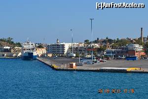 [P15] Portul Nou din Kerkira, am ajuns.  » foto by adryana
 - 
<span class="allrVoted glyphicon glyphicon-heart hidden" id="av669297"></span>
<a class="m-l-10 hidden" id="sv669297" onclick="voting_Foto_DelVot(,669297,993)" role="button">șterge vot <span class="glyphicon glyphicon-remove"></span></a>
<a id="v9669297" class=" c-red"  onclick="voting_Foto_SetVot(669297)" role="button"><span class="glyphicon glyphicon-heart-empty"></span> <b>LIKE</b> = Votează poza</a> <img class="hidden"  id="f669297W9" src="/imagini/loader.gif" border="0" /><span class="AjErrMes hidden" id="e669297ErM"></span>