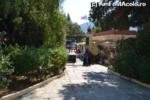 [P95] 4d) Palatul Achillion » foto by adryana
 - 
<span class="allrVoted glyphicon glyphicon-heart hidden" id="av670244"></span>
<a class="m-l-10 hidden" id="sv670244" onclick="voting_Foto_DelVot(,670244,993)" role="button">șterge vot <span class="glyphicon glyphicon-remove"></span></a>
<a id="v9670244" class=" c-red"  onclick="voting_Foto_SetVot(670244)" role="button"><span class="glyphicon glyphicon-heart-empty"></span> <b>LIKE</b> = Votează poza</a> <img class="hidden"  id="f670244W9" src="/imagini/loader.gif" border="0" /><span class="AjErrMes hidden" id="e670244ErM"></span>