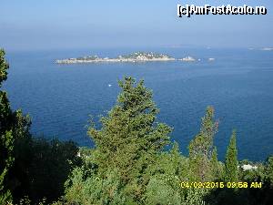 [P209] 7a) peisaj vazut la intrare in Afionas » foto by adryana
 - 
<span class="allrVoted glyphicon glyphicon-heart hidden" id="av672045"></span>
<a class="m-l-10 hidden" id="sv672045" onclick="voting_Foto_DelVot(,672045,993)" role="button">șterge vot <span class="glyphicon glyphicon-remove"></span></a>
<a id="v9672045" class=" c-red"  onclick="voting_Foto_SetVot(672045)" role="button"><span class="glyphicon glyphicon-heart-empty"></span> <b>LIKE</b> = Votează poza</a> <img class="hidden"  id="f672045W9" src="/imagini/loader.gif" border="0" /><span class="AjErrMes hidden" id="e672045ErM"></span>