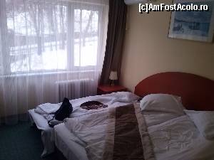 [P01] camera, cu extra-bed'ul necerut...  » foto by papone
 - 
<span class="allrVoted glyphicon glyphicon-heart hidden" id="av587089"></span>
<a class="m-l-10 hidden" id="sv587089" onclick="voting_Foto_DelVot(,587089,1004)" role="button">șterge vot <span class="glyphicon glyphicon-remove"></span></a>
<a id="v9587089" class=" c-red"  onclick="voting_Foto_SetVot(587089)" role="button"><span class="glyphicon glyphicon-heart-empty"></span> <b>LIKE</b> = Votează poza</a> <img class="hidden"  id="f587089W9" src="/imagini/loader.gif" border="0" /><span class="AjErrMes hidden" id="e587089ErM"></span>