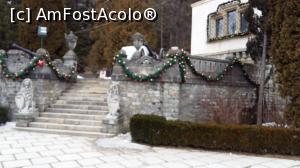 [P07] decoratiuni ramase de la sarbatori - Castelul Peles » foto by iuliana 21
 - 
<span class="allrVoted glyphicon glyphicon-heart hidden" id="av957240"></span>
<a class="m-l-10 hidden" id="sv957240" onclick="voting_Foto_DelVot(,957240,1004)" role="button">șterge vot <span class="glyphicon glyphicon-remove"></span></a>
<a id="v9957240" class=" c-red"  onclick="voting_Foto_SetVot(957240)" role="button"><span class="glyphicon glyphicon-heart-empty"></span> <b>LIKE</b> = Votează poza</a> <img class="hidden"  id="f957240W9" src="/imagini/loader.gif" border="0" /><span class="AjErrMes hidden" id="e957240ErM"></span>