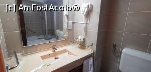 [P26] Chiuveta cu blat generos. » foto by Aurici
 - 
<span class="allrVoted glyphicon glyphicon-heart hidden" id="av1216908"></span>
<a class="m-l-10 hidden" id="sv1216908" onclick="voting_Foto_DelVot(,1216908,1004)" role="button">șterge vot <span class="glyphicon glyphicon-remove"></span></a>
<a id="v91216908" class=" c-red"  onclick="voting_Foto_SetVot(1216908)" role="button"><span class="glyphicon glyphicon-heart-empty"></span> <b>LIKE</b> = Votează poza</a> <img class="hidden"  id="f1216908W9" src="/imagini/loader.gif" border="0" /><span class="AjErrMes hidden" id="e1216908ErM"></span>
