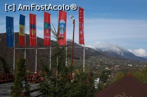 [P01] Vedere spre Piatra Craiului de la Restaurant » foto by MGabi
 - 
<span class="allrVoted glyphicon glyphicon-heart hidden" id="av847913"></span>
<a class="m-l-10 hidden" id="sv847913" onclick="voting_Foto_DelVot(,847913,1079)" role="button">șterge vot <span class="glyphicon glyphicon-remove"></span></a>
<a id="v9847913" class=" c-red"  onclick="voting_Foto_SetVot(847913)" role="button"><span class="glyphicon glyphicon-heart-empty"></span> <b>LIKE</b> = Votează poza</a> <img class="hidden"  id="f847913W9" src="/imagini/loader.gif" border="0" /><span class="AjErrMes hidden" id="e847913ErM"></span>