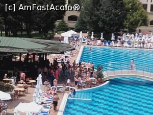 [P05] Salsa la piscina Nessebar palace, vedere din balcon » foto by aurora56
 - 
<span class="allrVoted glyphicon glyphicon-heart hidden" id="av746942"></span>
<a class="m-l-10 hidden" id="sv746942" onclick="voting_Foto_DelVot(,746942,1088)" role="button">șterge vot <span class="glyphicon glyphicon-remove"></span></a>
<a id="v9746942" class=" c-red"  onclick="voting_Foto_SetVot(746942)" role="button"><span class="glyphicon glyphicon-heart-empty"></span> <b>LIKE</b> = Votează poza</a> <img class="hidden"  id="f746942W9" src="/imagini/loader.gif" border="0" /><span class="AjErrMes hidden" id="e746942ErM"></span>