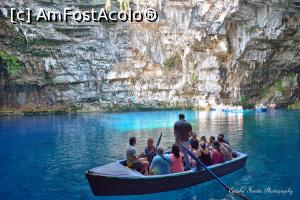 [P56] In Pestera Melissani » foto by Vlahos2003
 - 
<span class="allrVoted glyphicon glyphicon-heart hidden" id="av820301"></span>
<a class="m-l-10 hidden" id="sv820301" onclick="voting_Foto_DelVot(,820301,1121)" role="button">șterge vot <span class="glyphicon glyphicon-remove"></span></a>
<a id="v9820301" class=" c-red"  onclick="voting_Foto_SetVot(820301)" role="button"><span class="glyphicon glyphicon-heart-empty"></span> <b>LIKE</b> = Votează poza</a> <img class="hidden"  id="f820301W9" src="/imagini/loader.gif" border="0" /><span class="AjErrMes hidden" id="e820301ErM"></span>