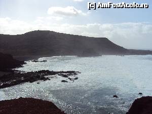 [P28] 28. Lângă El Golfo avem parte de un „mirador” asupra coastei Oceanului Atlantic...  » foto by msnd
 - 
<span class="allrVoted glyphicon glyphicon-heart hidden" id="av496821"></span>
<a class="m-l-10 hidden" id="sv496821" onclick="voting_Foto_DelVot(,496821,1154)" role="button">șterge vot <span class="glyphicon glyphicon-remove"></span></a>
<a id="v9496821" class=" c-red"  onclick="voting_Foto_SetVot(496821)" role="button"><span class="glyphicon glyphicon-heart-empty"></span> <b>LIKE</b> = Votează poza</a> <img class="hidden"  id="f496821W9" src="/imagini/loader.gif" border="0" /><span class="AjErrMes hidden" id="e496821ErM"></span>