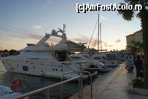 [P33] Iahturi de lux în portul Porec » foto by Costi
 - 
<span class="allrVoted glyphicon glyphicon-heart hidden" id="av137308"></span>
<a class="m-l-10 hidden" id="sv137308" onclick="voting_Foto_DelVot(,137308,1184)" role="button">șterge vot <span class="glyphicon glyphicon-remove"></span></a>
<a id="v9137308" class=" c-red"  onclick="voting_Foto_SetVot(137308)" role="button"><span class="glyphicon glyphicon-heart-empty"></span> <b>LIKE</b> = Votează poza</a> <img class="hidden"  id="f137308W9" src="/imagini/loader.gif" border="0" /><span class="AjErrMes hidden" id="e137308ErM"></span>