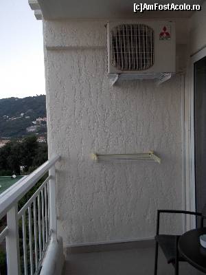 [P04] balcon 1 » foto by A&C
 - 
<span class="allrVoted glyphicon glyphicon-heart hidden" id="av655125"></span>
<a class="m-l-10 hidden" id="sv655125" onclick="voting_Foto_DelVot(,655125,1198)" role="button">șterge vot <span class="glyphicon glyphicon-remove"></span></a>
<a id="v9655125" class=" c-red"  onclick="voting_Foto_SetVot(655125)" role="button"><span class="glyphicon glyphicon-heart-empty"></span> <b>LIKE</b> = Votează poza</a> <img class="hidden"  id="f655125W9" src="/imagini/loader.gif" border="0" /><span class="AjErrMes hidden" id="e655125ErM"></span>