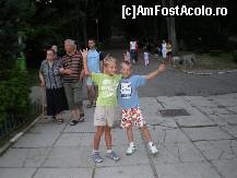 [P04] bunici, parinti si copii , impreuna la o plimbare in parc. » foto by anadragusin
 - 
<span class="allrVoted glyphicon glyphicon-heart hidden" id="av117416"></span>
<a class="m-l-10 hidden" id="sv117416" onclick="voting_Foto_DelVot(,117416,1203)" role="button">șterge vot <span class="glyphicon glyphicon-remove"></span></a>
<a id="v9117416" class=" c-red"  onclick="voting_Foto_SetVot(117416)" role="button"><span class="glyphicon glyphicon-heart-empty"></span> <b>LIKE</b> = Votează poza</a> <img class="hidden"  id="f117416W9" src="/imagini/loader.gif" border="0" /><span class="AjErrMes hidden" id="e117416ErM"></span>