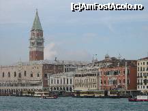 [P21] Piata San Marco-vedere din laguna a Palatului Dogilor si in spatele lui Campanile » foto by luciaoradea
 - 
<span class="allrVoted glyphicon glyphicon-heart hidden" id="av226486"></span>
<a class="m-l-10 hidden" id="sv226486" onclick="voting_Foto_DelVot(,226486,1229)" role="button">șterge vot <span class="glyphicon glyphicon-remove"></span></a>
<a id="v9226486" class=" c-red"  onclick="voting_Foto_SetVot(226486)" role="button"><span class="glyphicon glyphicon-heart-empty"></span> <b>LIKE</b> = Votează poza</a> <img class="hidden"  id="f226486W9" src="/imagini/loader.gif" border="0" /><span class="AjErrMes hidden" id="e226486ErM"></span>